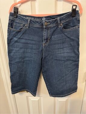 Signature Fit Bermuda Shorts - Dark Blue Denim